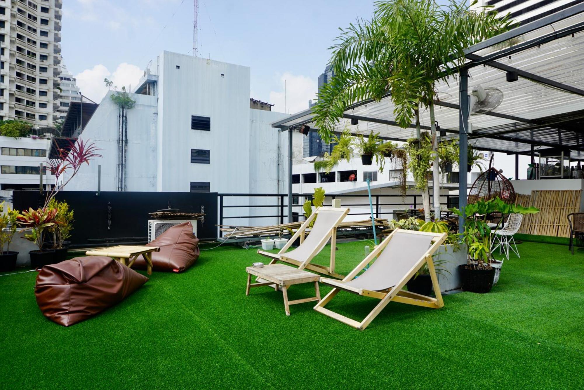 Hash Capsule Silom Soi 3 Capsule hotel *