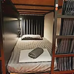 Hash Capsule Hostel Silom Soi 3